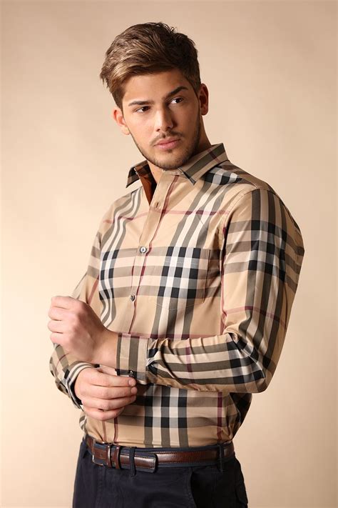 burberry sale medewerker|Burberry clothing for men.